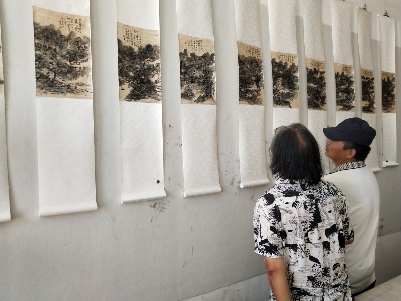钟葆东山水作品展在北京宋庄展出