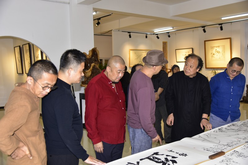 君子之风||白阳道人大写意花鸟作品展在个山美术馆隆重展出